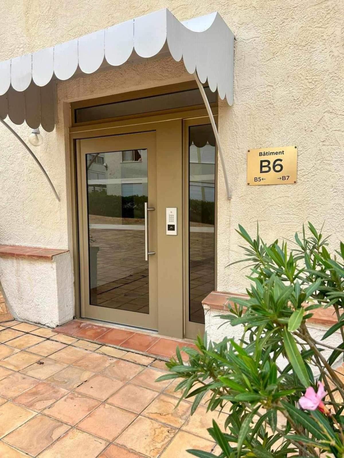 Eden Apartment Saint Tropez Bagian luar foto